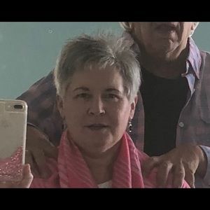 Meet your Posher, Joan